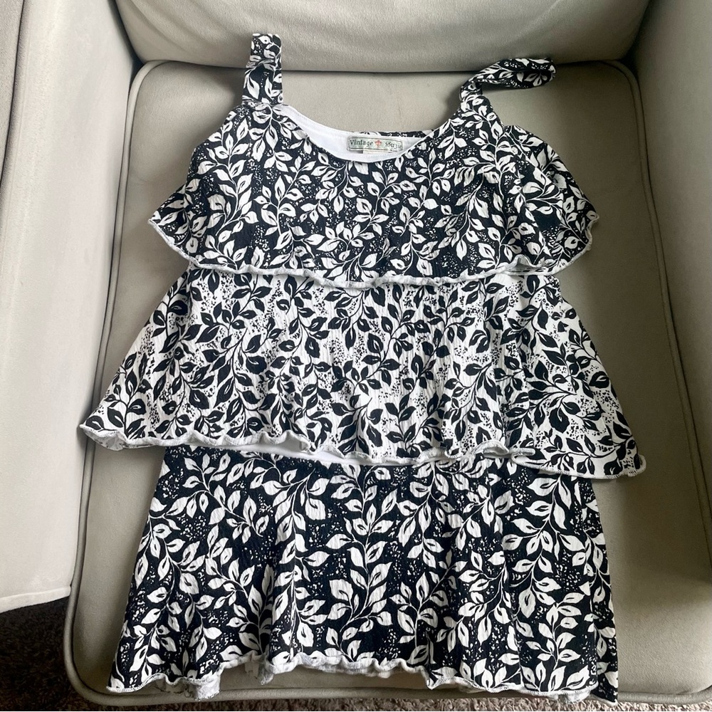 Vintage Suzie Black & White Botanical Tiered Top
